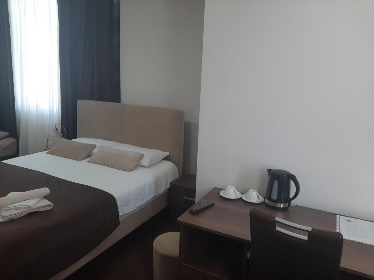 Hotel Usce Sabac Exterior photo